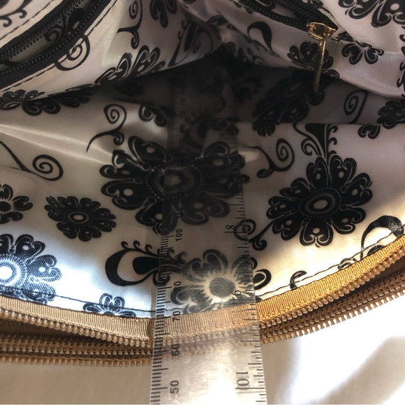 Crossbody Leather Bag - Picture 13 of 16